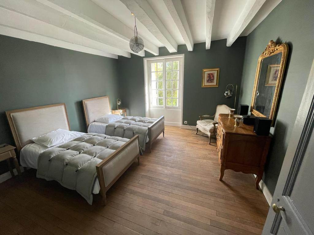 Chateau De L'Epinay - Domaine Du Marquis De Lafayette Dolus-le-Sec Buitenkant foto