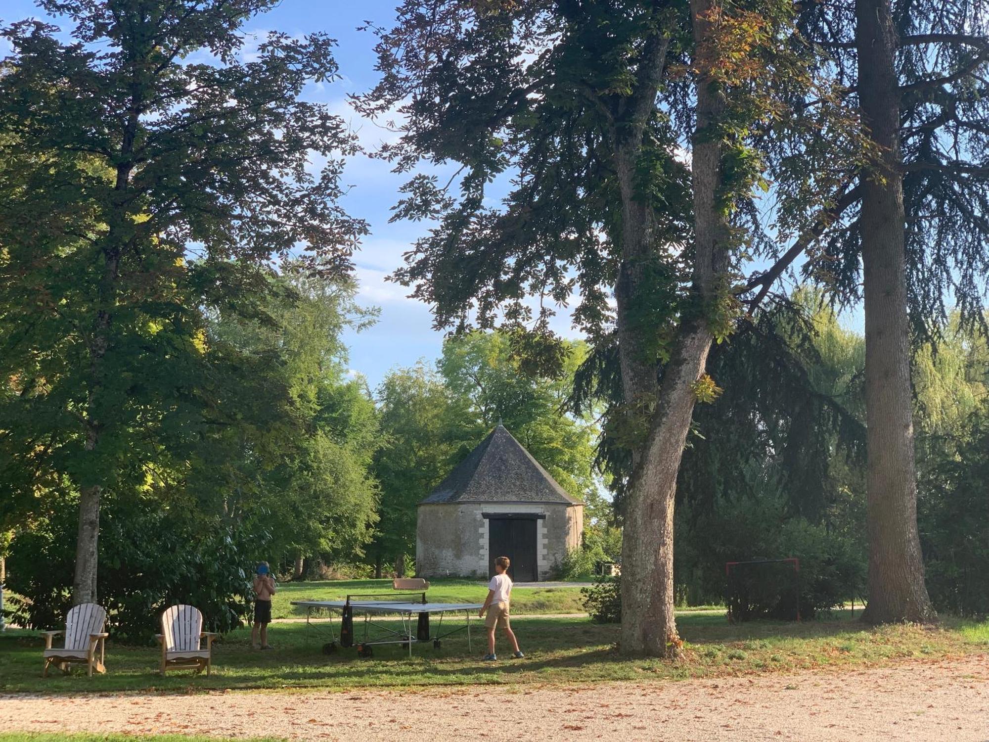 Chateau De L'Epinay - Domaine Du Marquis De Lafayette Dolus-le-Sec Buitenkant foto